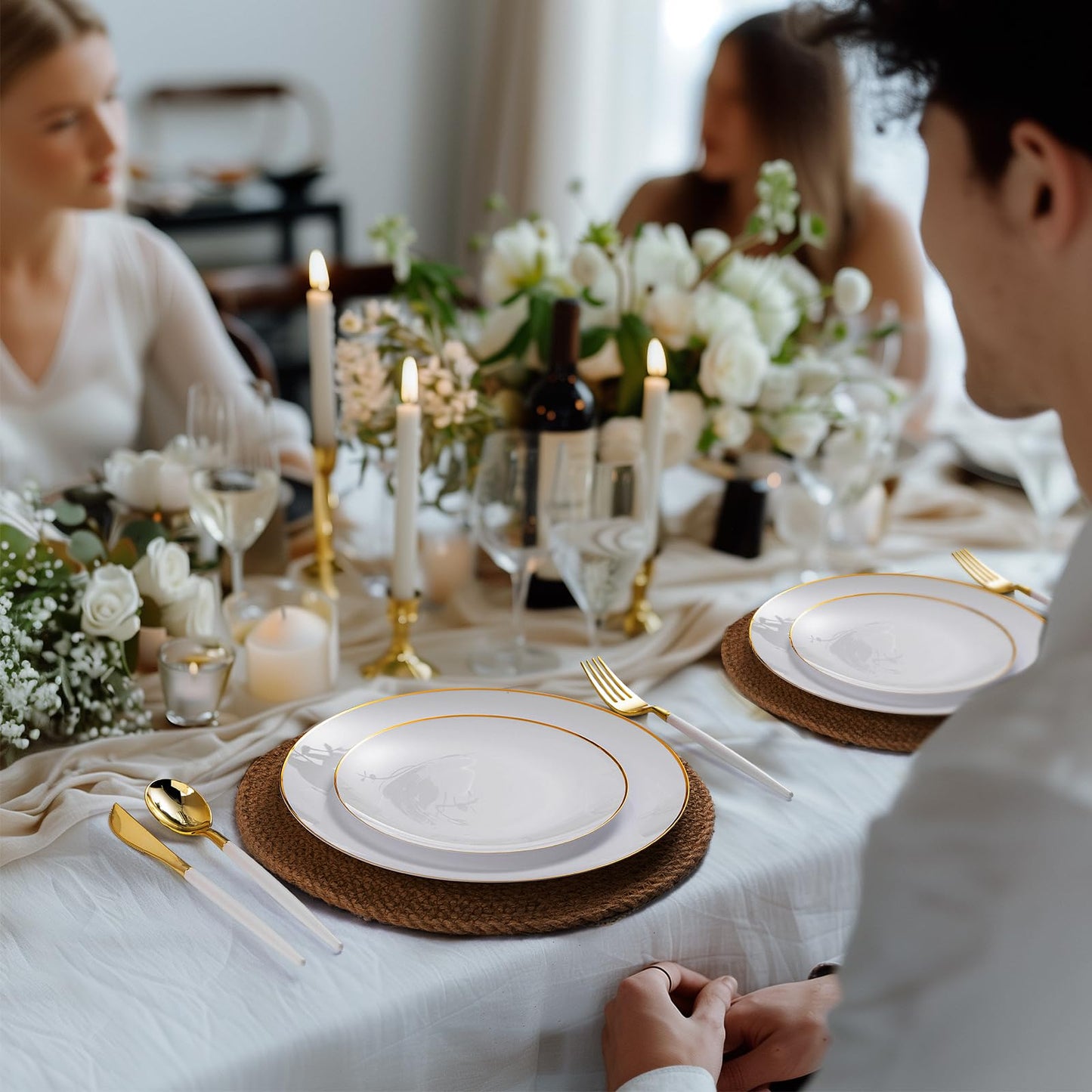 Goodluck 100PCS Disposable White with Gold Rim Plastic Plates for Party, Wedding