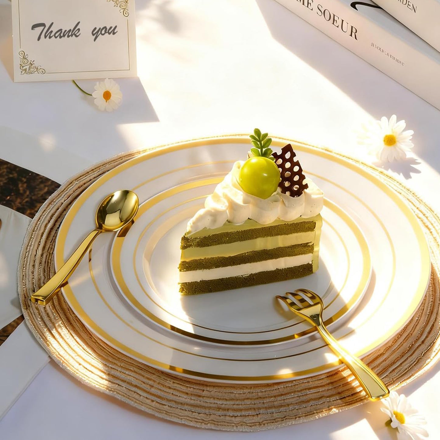 Goodluck  Disposable Elegant Gold Plastic Dinnerware Set for Weddings, Parties, Graduation, Includes: Plates, Place Cards, Cups,  Spoons, Forks, Knives, Napkins