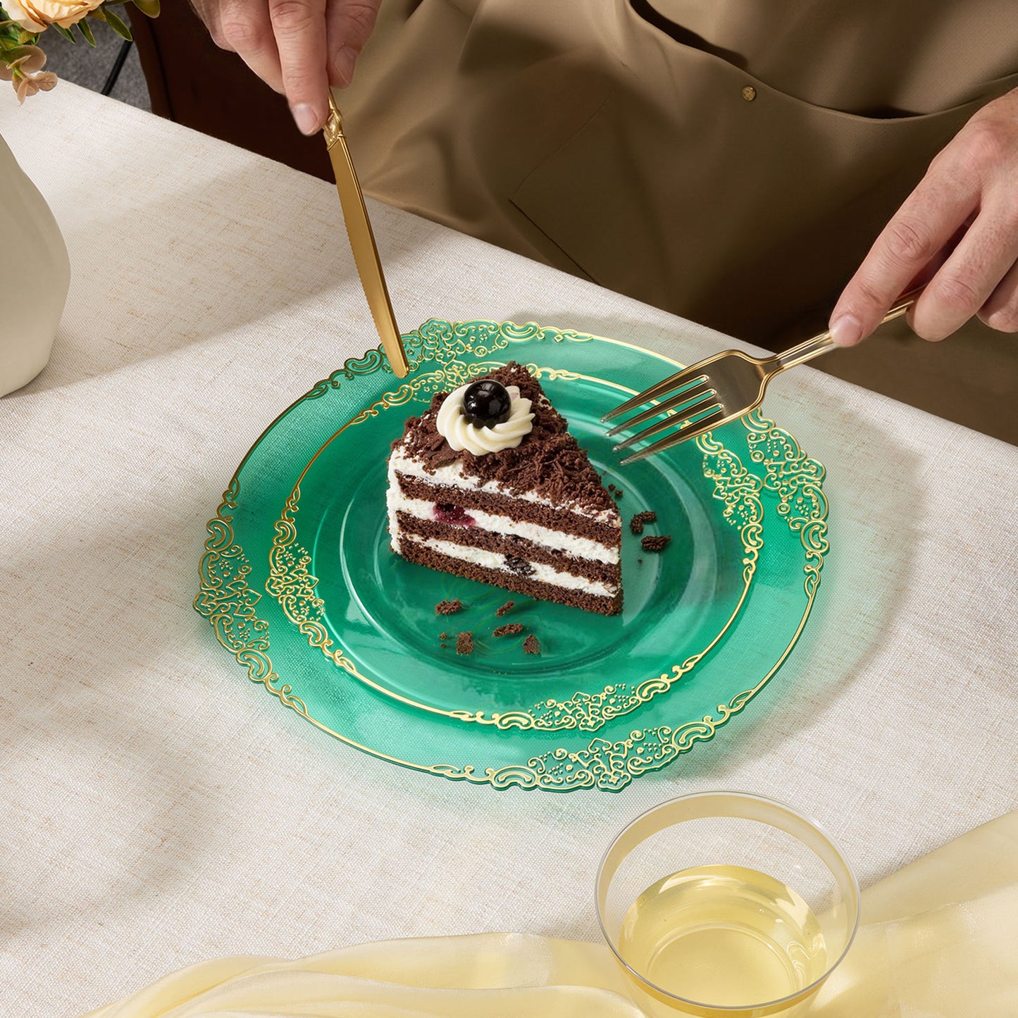 Goodluck Disposable Clear Green Plastic Dinnerware Sets