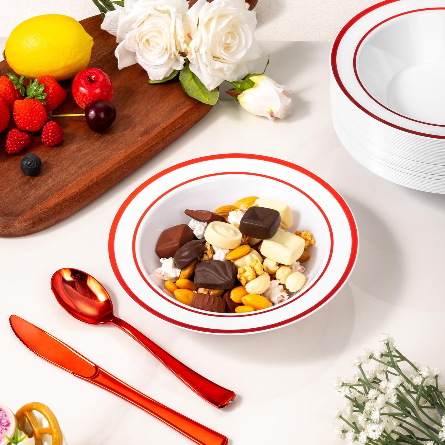 Durable and Sturdy 12-Ounce Disposable Bowls with Gold Spoon for ice cream, soup, fruit, and daily use