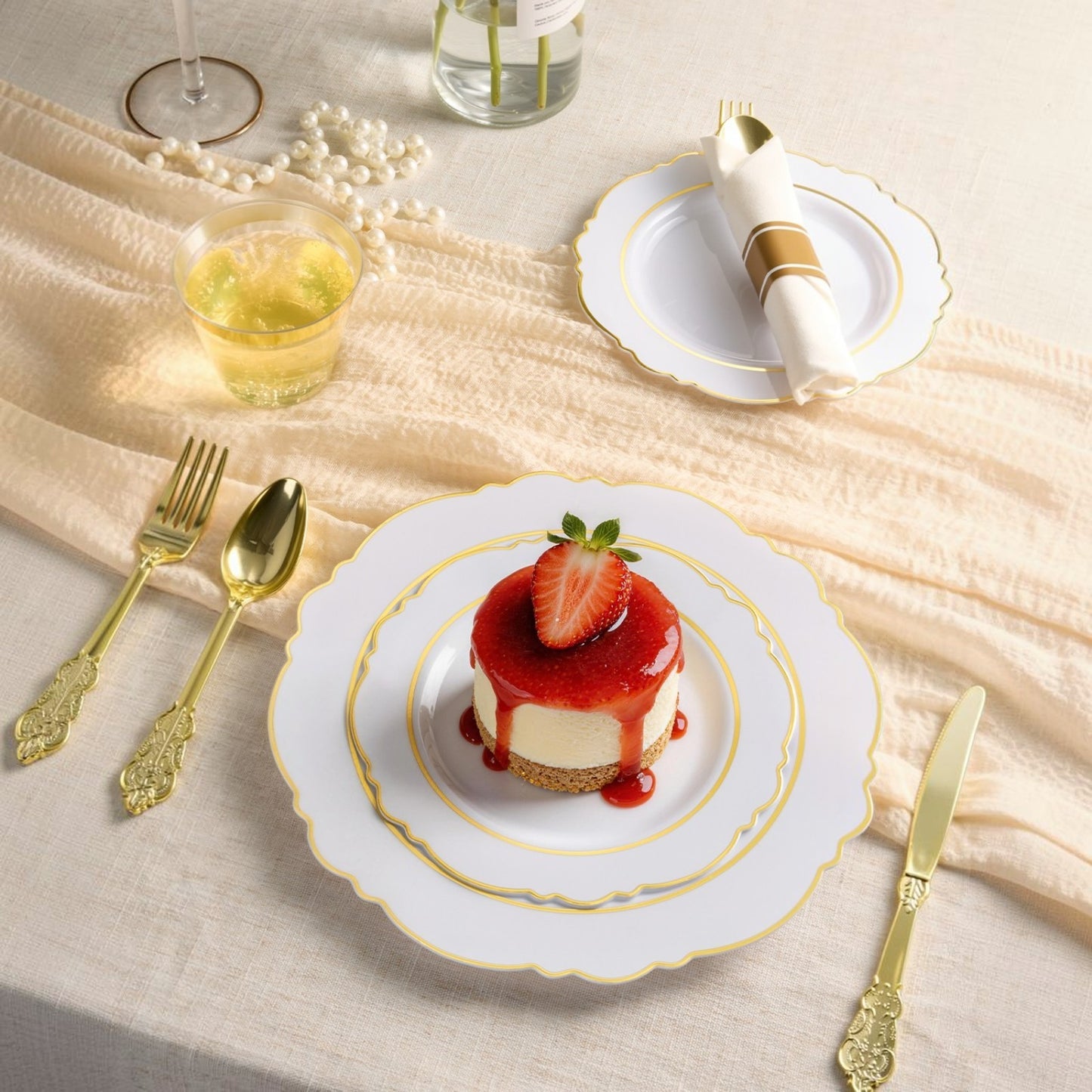 Impress Guests Easily with Elegant Baroque Disposable Dinnerware