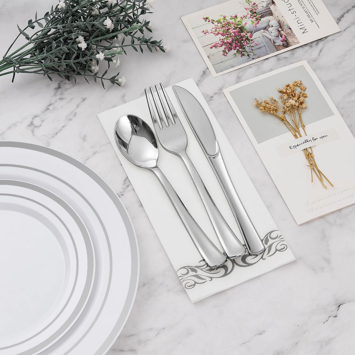 Goodluck 700-Piece Disposable Silver Plastic Dinnerware Set for 100 Guests