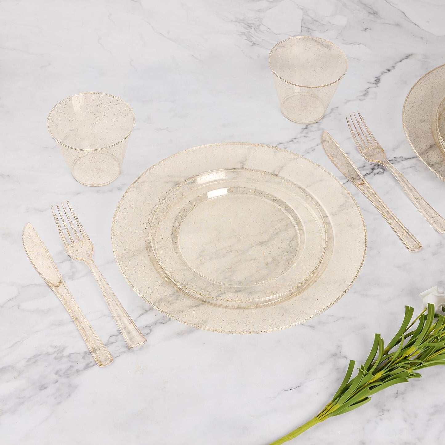Goodluck 350 Piece Gold Glitter Plastic Dinnerware Set for 50 Guests