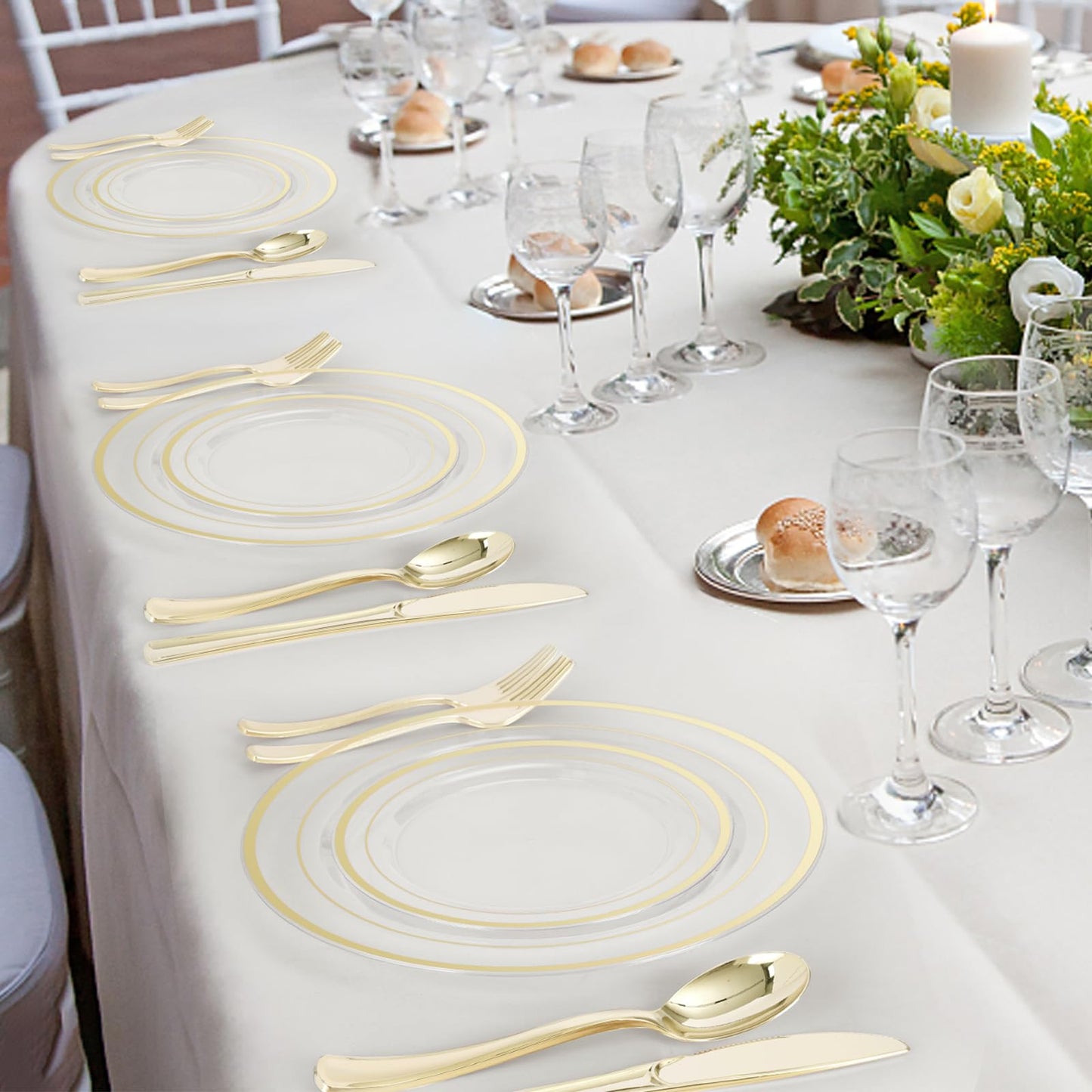 Goodluck 600-Piece Disposable Clear Gold Plastic Dinnerware Set for 100 Guests