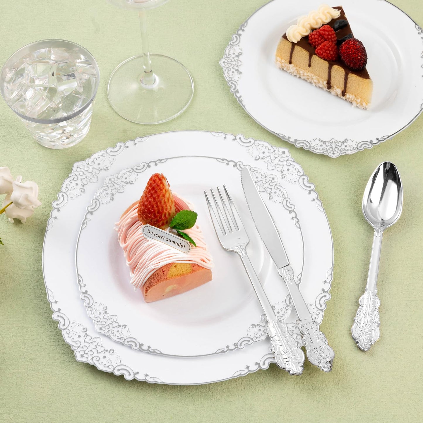 Goodluck 400 Pack Silver Plastic Silverware with Pre-Rolled Napkins for 100 Guests