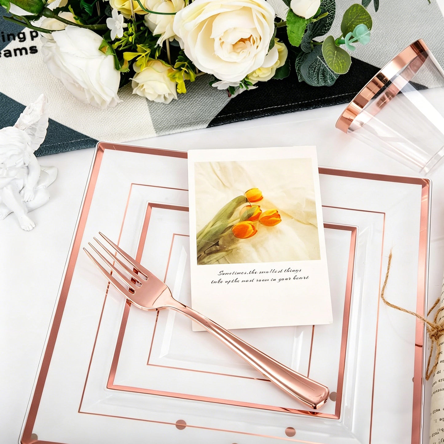 Elegant Disposable Tableware Set That Design for Beautiful Gatherings