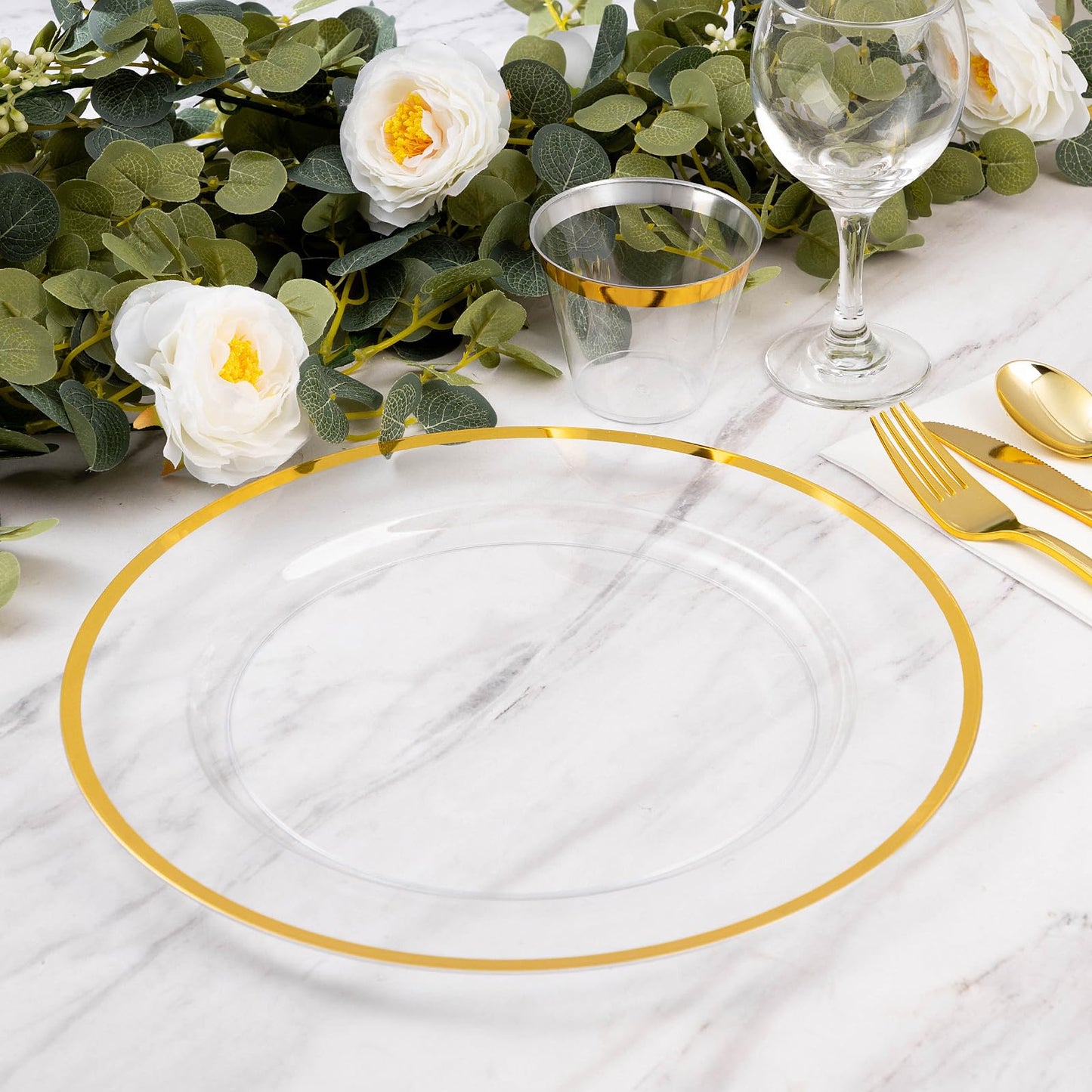 Goodluck 12 Inch 50 Pack Clear Charger Plates with Gold Trim