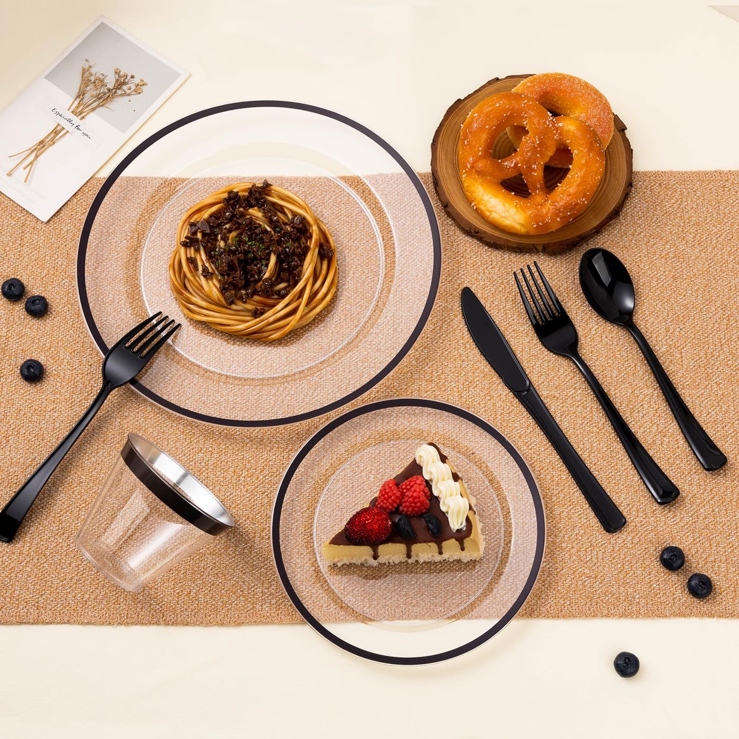 Goodluck Disposable Clear with Black Rim Plastic Plate Set for Parties