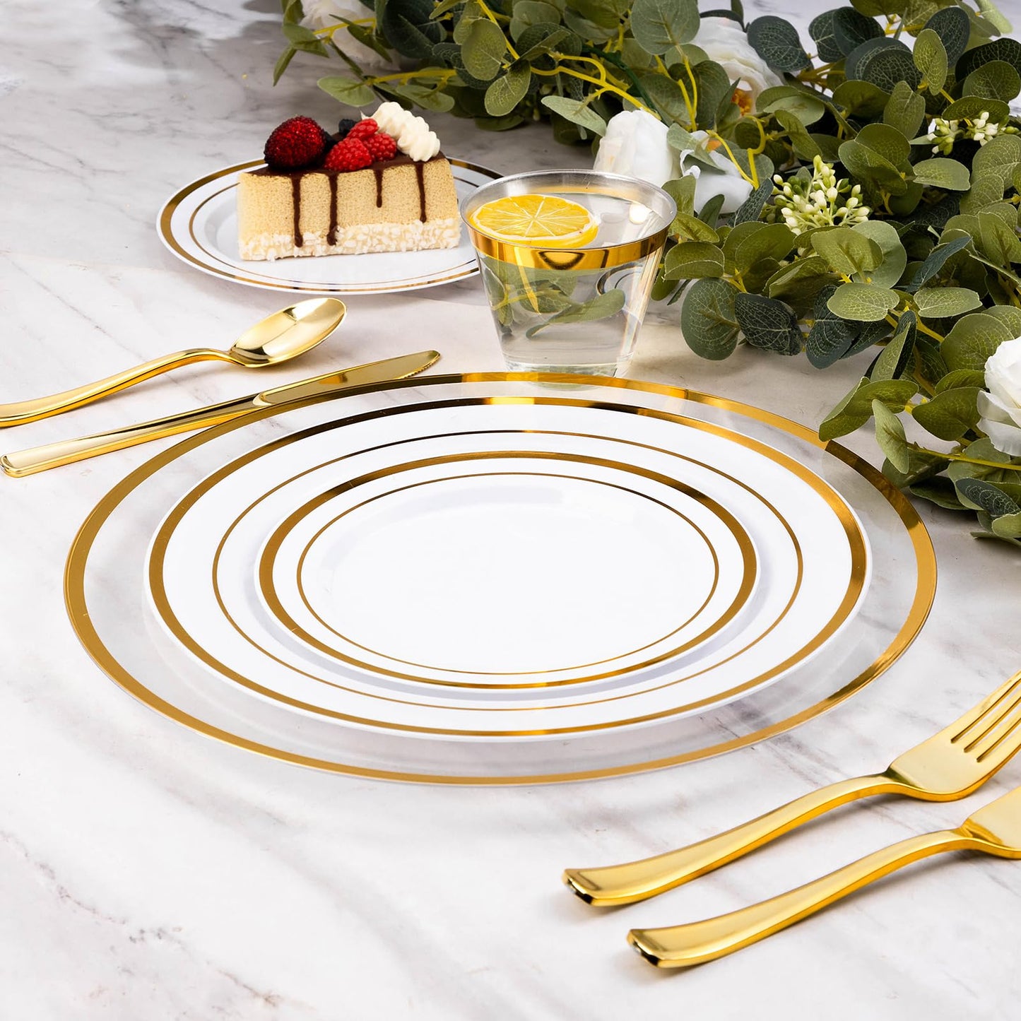 Goodluck 12 Inch 50 Pack Clear Charger Plates with Gold Trim