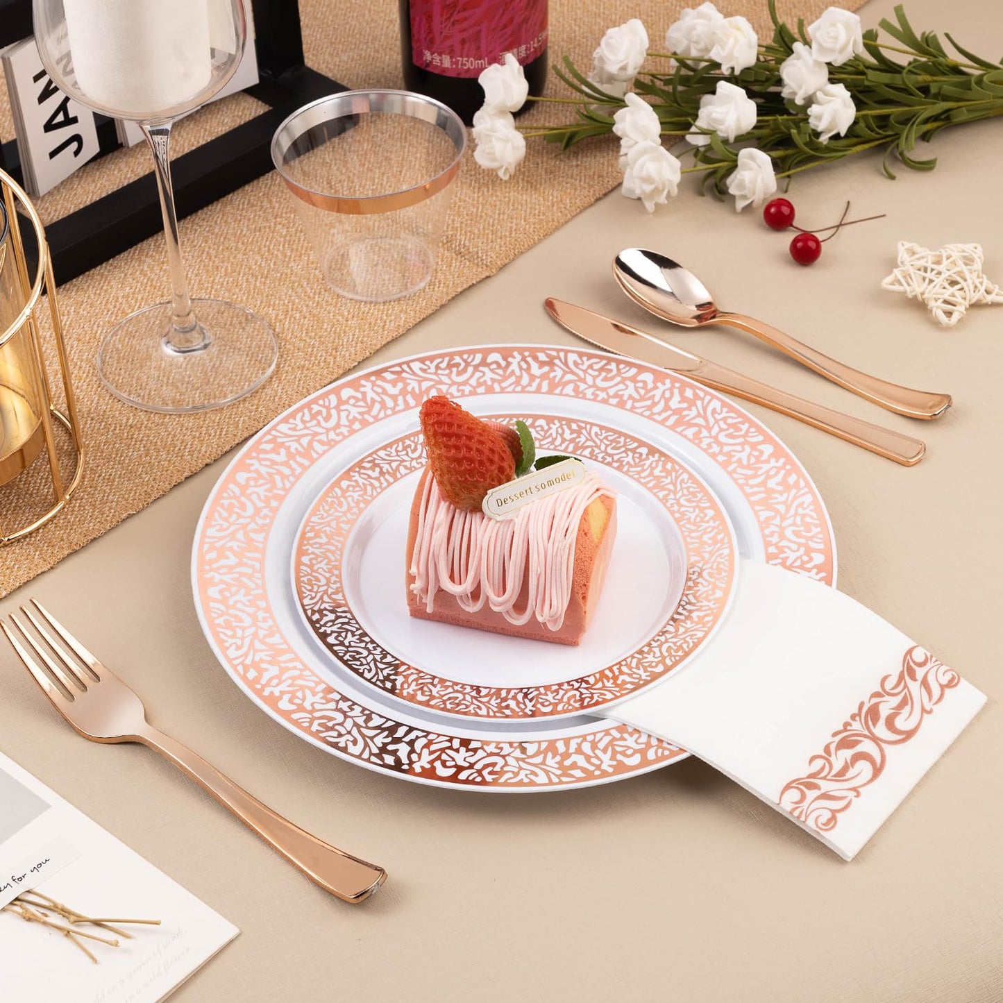 Goodluck 700-Piece Disposable Relief Rose Gold Plastic Dinnerware Set for 100 Guests