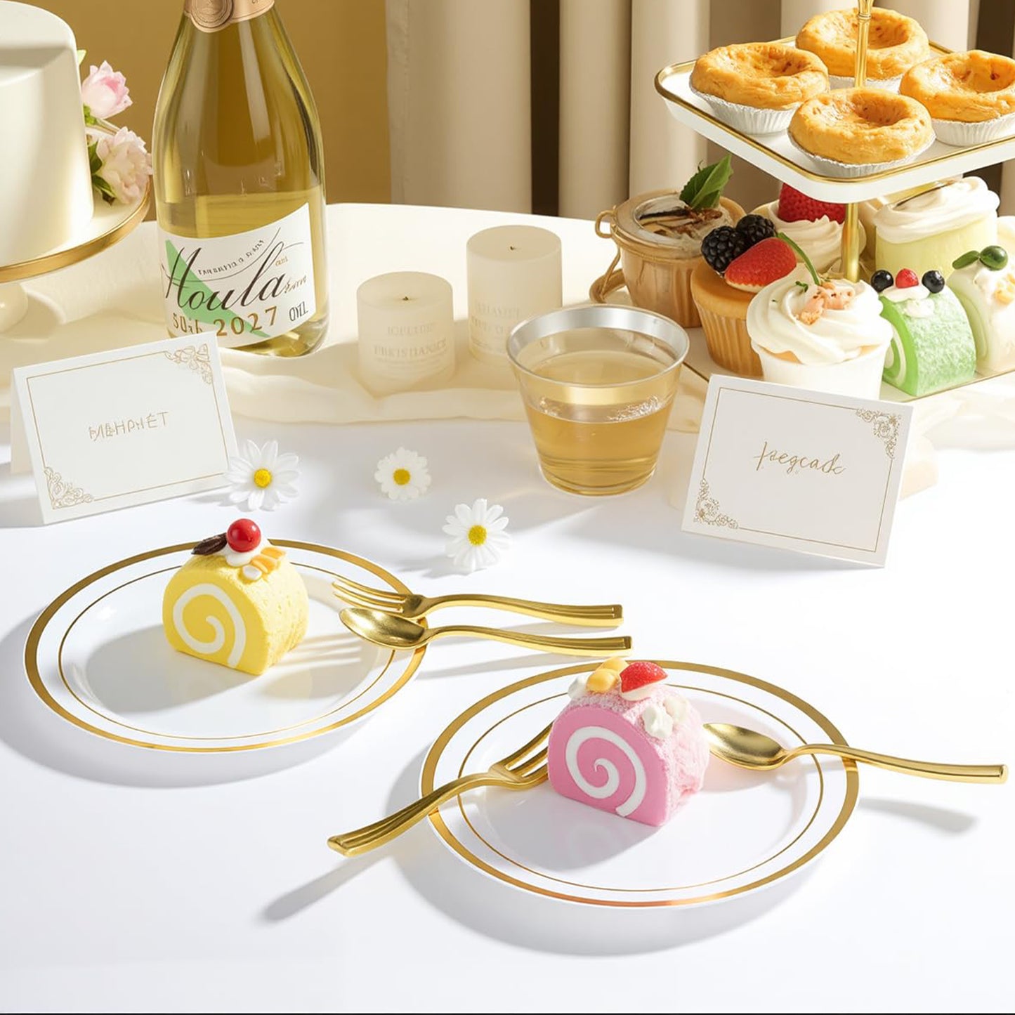 Goodluck  Disposable Elegant Gold Plastic Dinnerware Set for Weddings, Parties, Graduation, Includes: Plates, Place Cards, Cups,  Spoons, Forks, Knives, Napkins