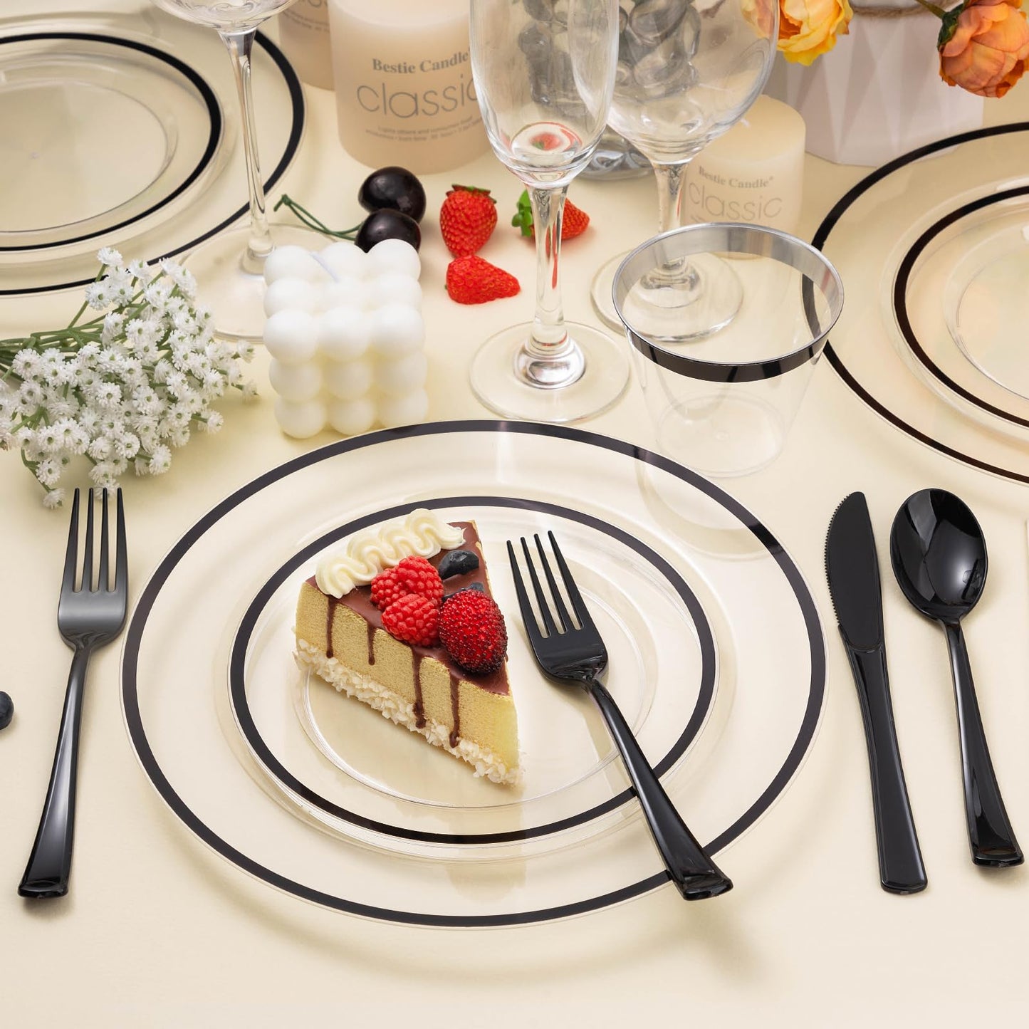Hosting Made Easy – Beautiful & Hassle-Free with Durable and Fancy Disposable Dinnerware Set