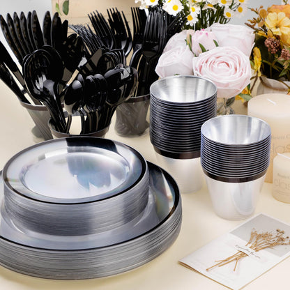Hosting Made Easy – Beautiful & Hassle-Free with Durable and Fancy Disposable Dinnerware Set